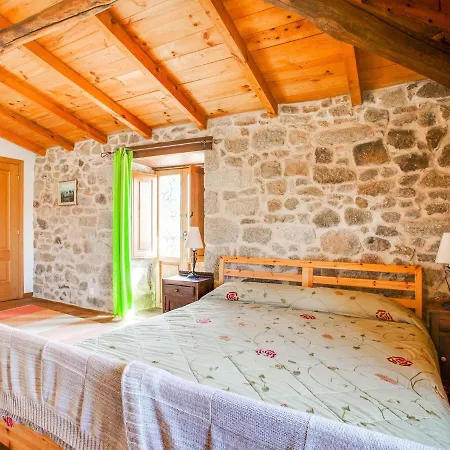 In Castrotane Near Sil Canon *